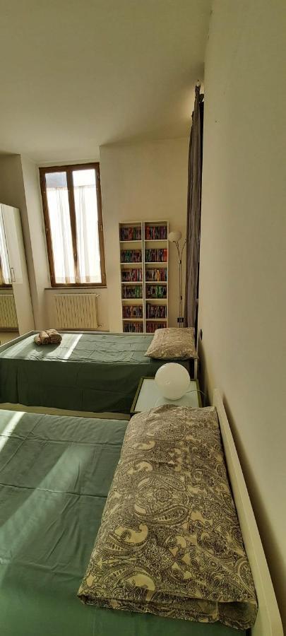 Intero Appartamento Lgbtq+ Zona Loreto Milan Luaran gambar